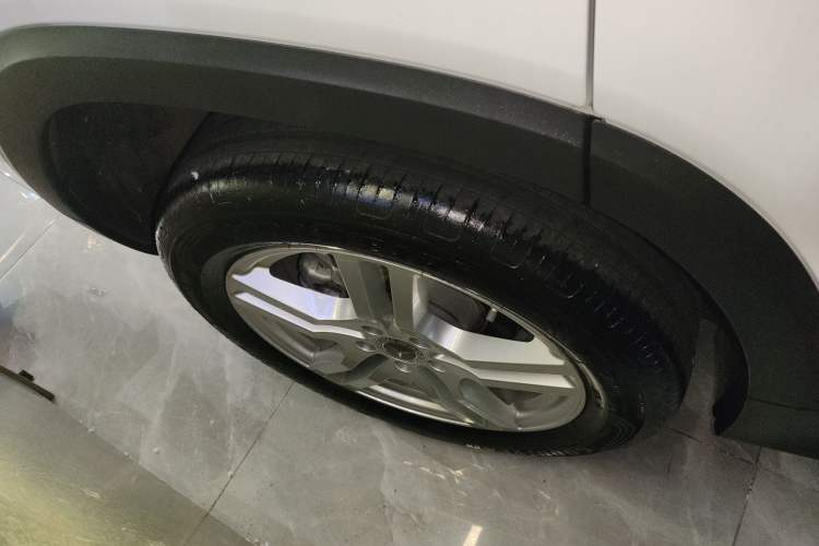 Used Mercedes-Benz GLB 2023 Refreshed GLB 200 Dynamic Edition
