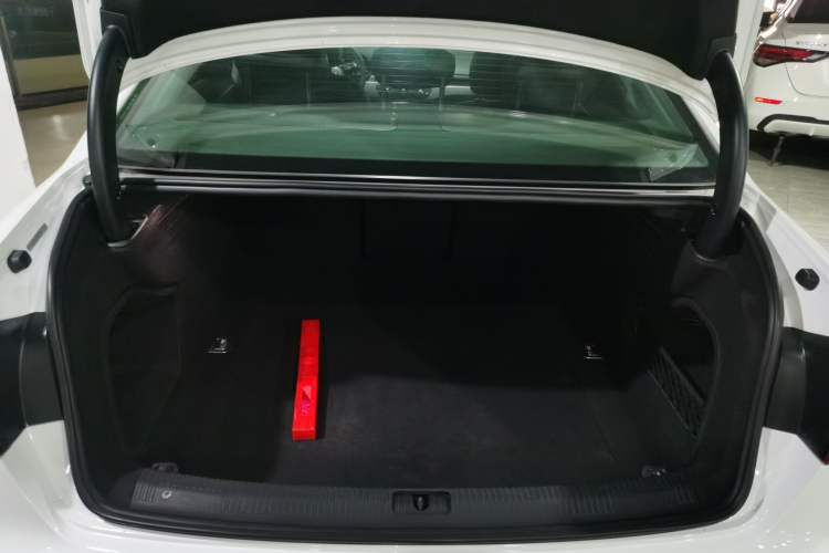 Used Audi A4L 2017 Plus 40 TFSI Ambition Model