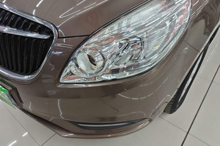 Used Buick GL8 2018 28T Luxury Model China VI Standard