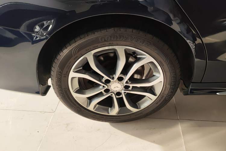 Used Mercedes-Benz C-Class 2015 C 200 L Sport Edition