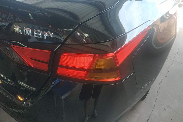 Used Nissan Teana 2019 2.0L XL Upper SmartDrive Version
