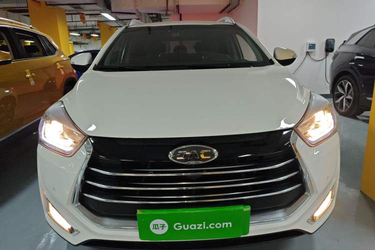 Used  Refine S2 2018 Smart Drive Edition 1.5L Manual Luxury Smart Model