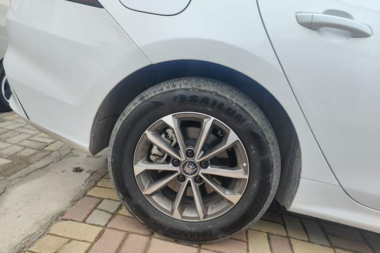 Used BYD Qin PLUS 2024 HONOR Edition DM-i 55KM Leading Model
