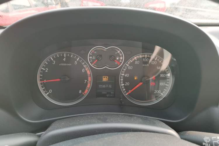 Used Haval H5 Classic 2013 Zhizun Edition 2.0T Manual 4x4 Prestige Model
