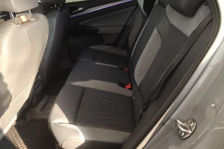 Used Volkswagen ID.4 CROZZ 2022 Long-Range Lite PRO Edition
