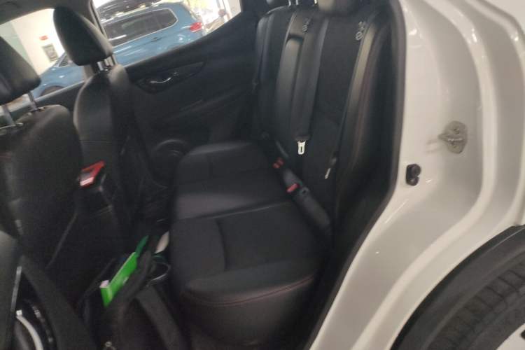 Used Nissan Qashqai 2016 2.0L CVT Luxury Edition
