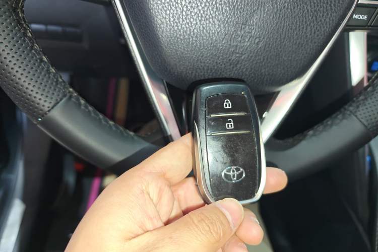 Used Toyota Harrier 2022 2.0L CVT Two-Wheel Drive Flagship Edition
