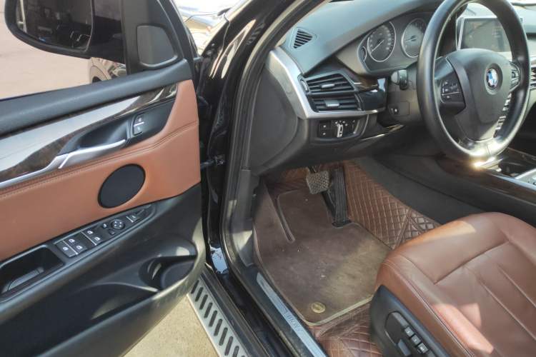 Used BMW X5 2014 xDrive35i Elegant Edition
