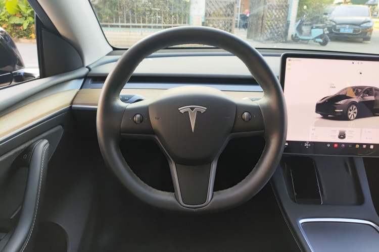 Used Tesla Model Y 2022 Rear-Wheel-Drive Version