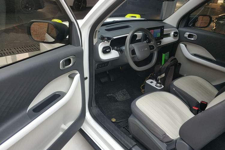 Used  Panda 2025 210km Panda Rider