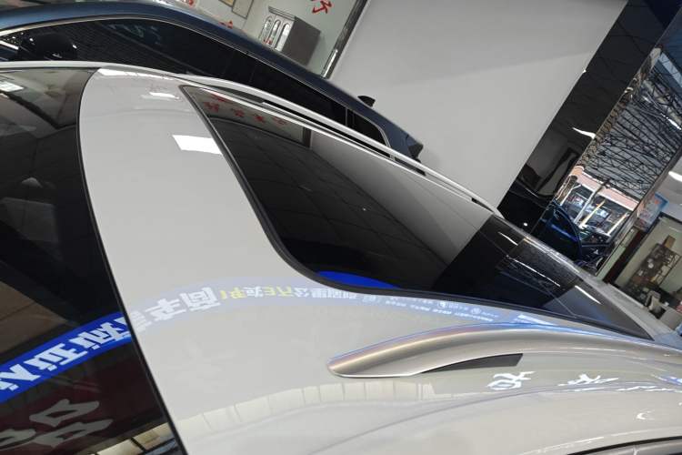 Used Volkswagen T-ROC 2024 300TSI DSG Two-Wheel-Drive Chen Guang Edition
