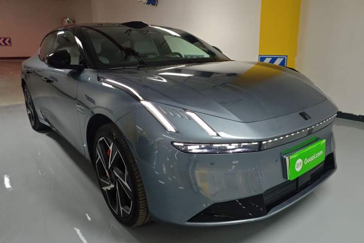 Used Lynk & Co Z10 2025 95 kWh 702 km All-Wheel Drive Intelligent Driving Ultra
