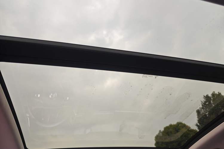 Used Volkswagen Touran 2016 Volkswagen Touran L 280TSI DSG Comfort Edition
