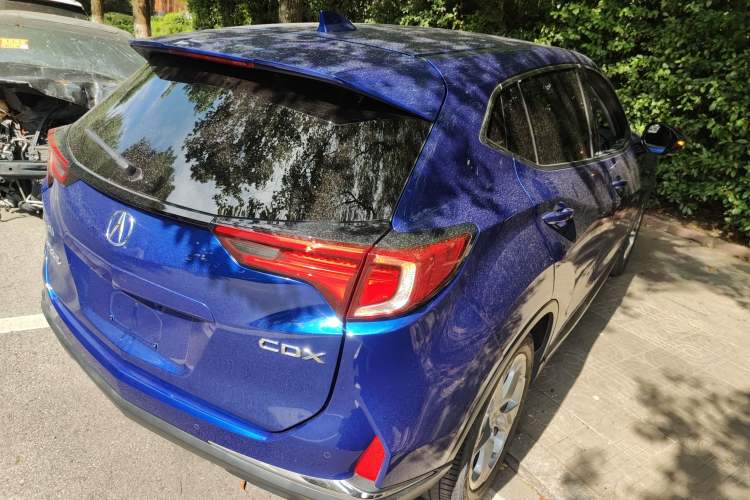 Used Acura CDX 2019 1.5T Two-Wheel Drive Deluxe Edition