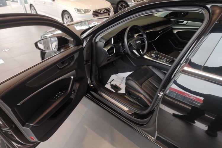 Used Audi A6L 2022 40 TFSI Luxury Prestige Edition
