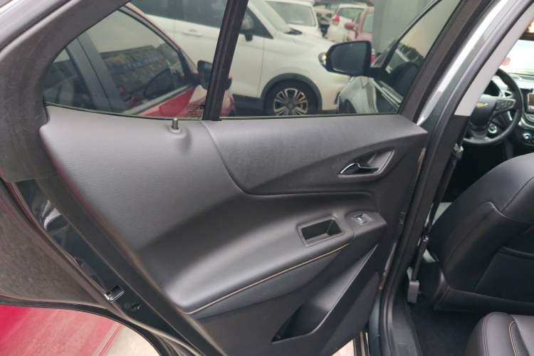 Used Chevrolet Equinox 2018 535T Automatic YuJie Edition