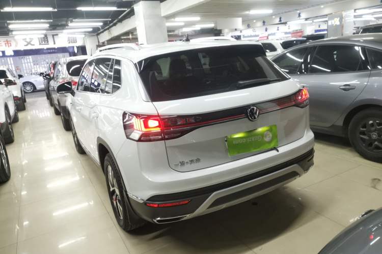 Used Volkswagen Tayron 2023 300TSI Two-Wheel-Drive Luxury Plus Advanced Edition