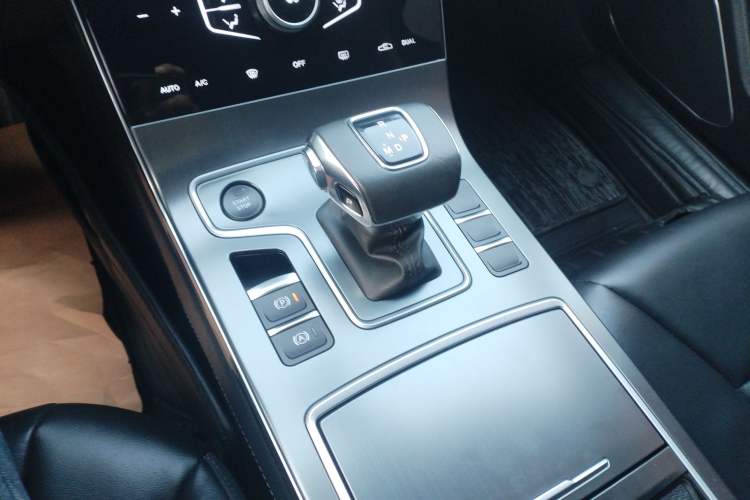 Used Hongqi H5 2022 Classic Model Facelift 1.5T DCT Qiyun Edition
