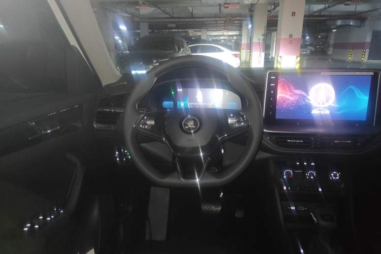 Used Skoda Kodiaq 2024 TSI330 5-Seat Two-Wheel Drive Elite Version
