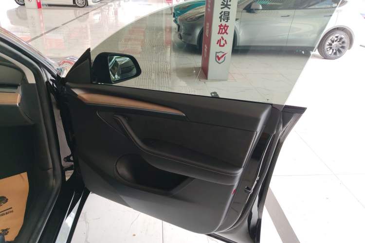 Used Tesla Model Y 2022 Revised Version Long-Range All-Wheel Drive
