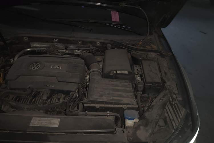 Used Volkswagen Magotan 2017 330TSI DSG Luxury Model
