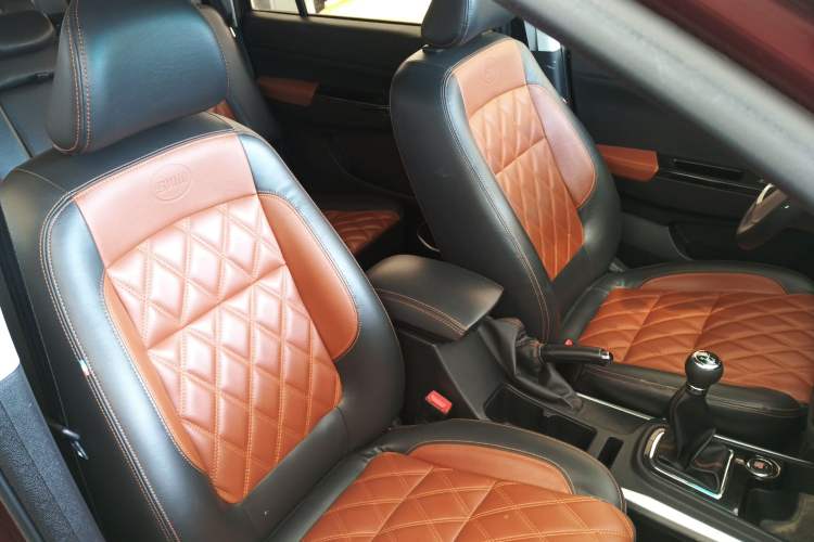 Used SWM X3 2018 1.5L Manual Fashion Model
