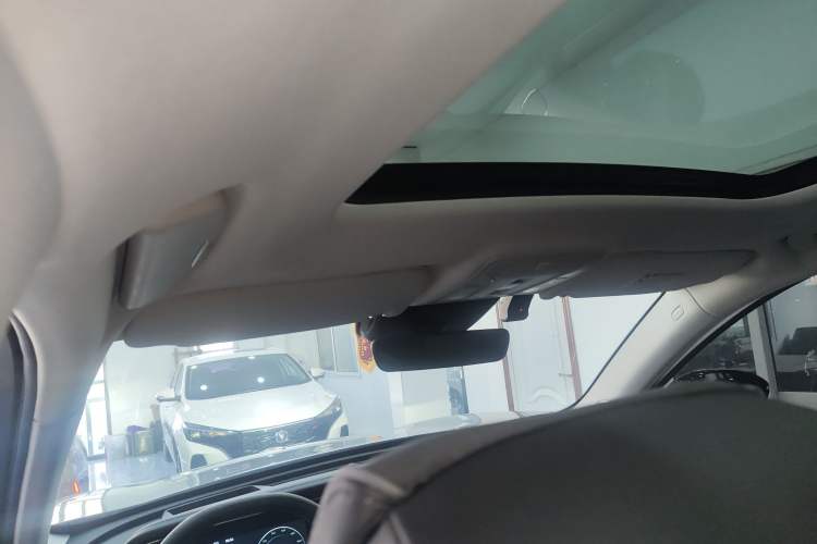 Used Hongqi HS5 2019 2.0T Smart Connect Flagship Edition
