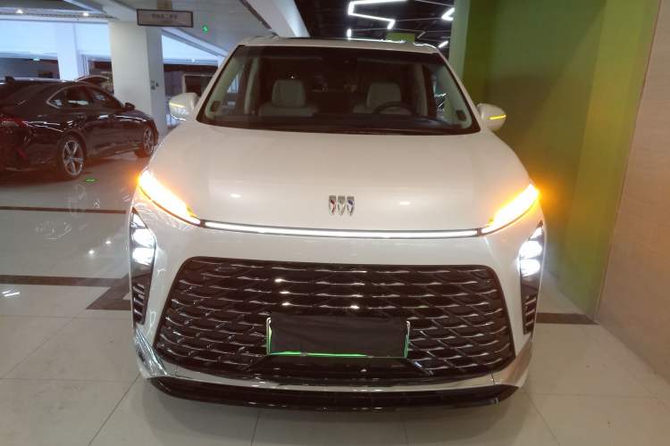 Used Buick GL8 New Energy 2024 Lu Zun Luxury Edition 7-Seater
