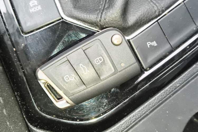 Used Volkswagen Tayron 2023 280TSI Two-Wheel-Drive Luxury Plus Advanced Version