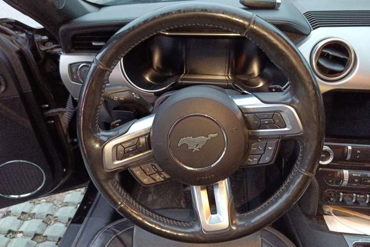 Used Ford Mustang 2021 2.3T EcoBoost
