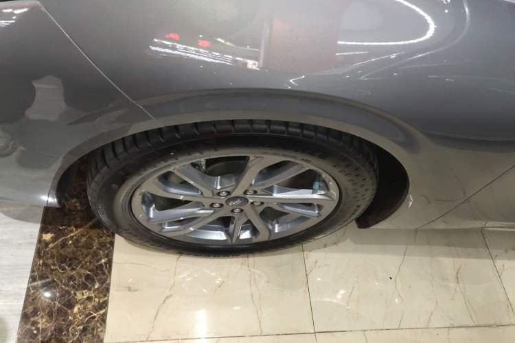 Used Ford Mondeo 2023 EcoBoost 180 Luxury Model
