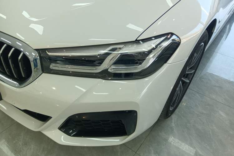 Used BMW 5 Series 2022 Restyled 525Li M Sport Package
