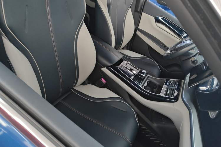 Used BYD Qin PLUS 2021 DM-i 55KM Prestige Model
