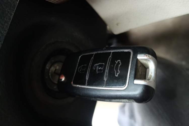 Used FORTHING Lingzhi 2020 M5 1.6L Luxury 7-Seater
