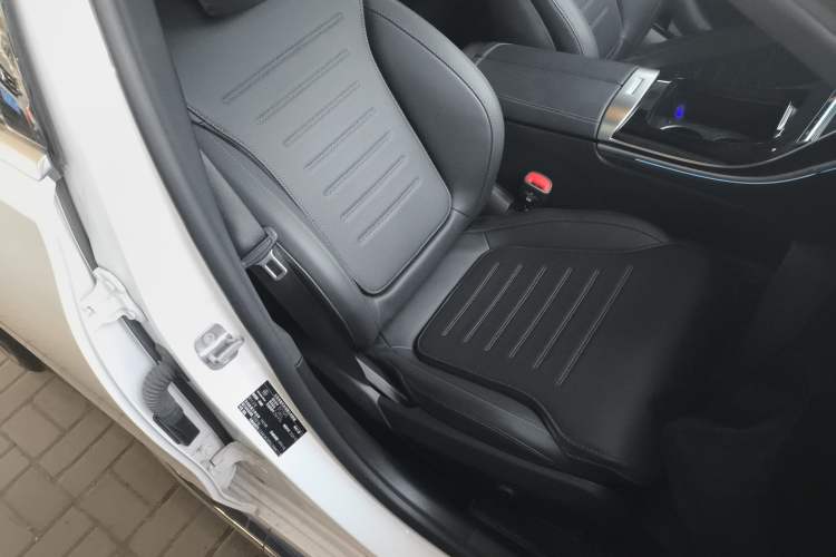 Used Mercedes-Benz C-Class 2025 C 260 L Sport Edition
