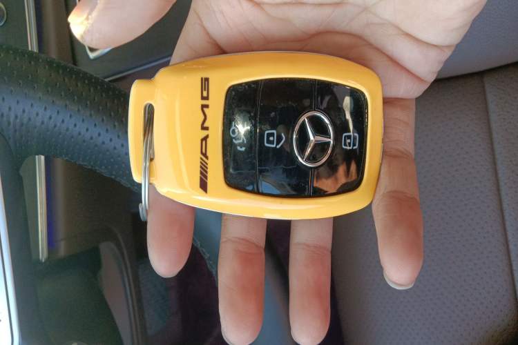 Used Mercedes-Benz E-Class 2019 Restyled E 300 L Sporty and Stylish Edition
