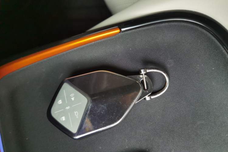 Used  SL03 2023 135Plus Range-Extended Version
