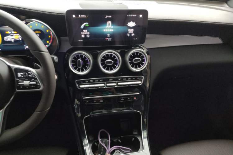 Used Mercedes-Benz GLC 2022 Second Facelift GLC 260 L 4MATIC Dynamic Edition
