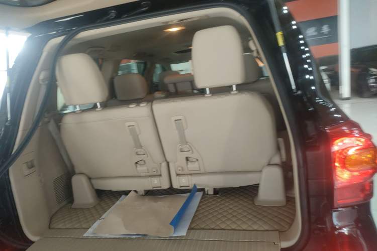 Used Toyota Land Cruiser 2012 4.0L Automatic VX