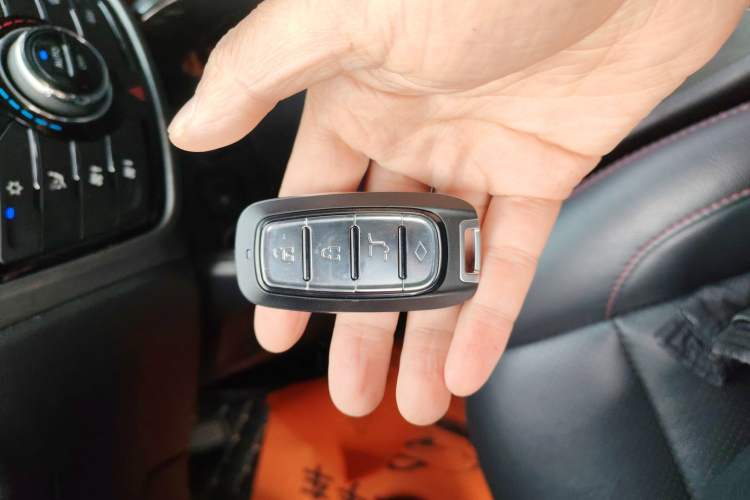 Used Changan CS75 2017 Shangku Edition 1.5T Manual ZhiXiang Model
