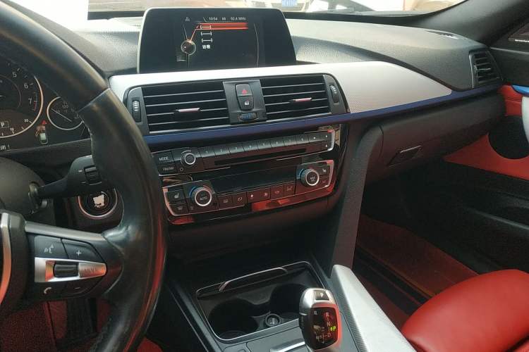 Used BMW 3 Series GT 2017 320i M Sport
