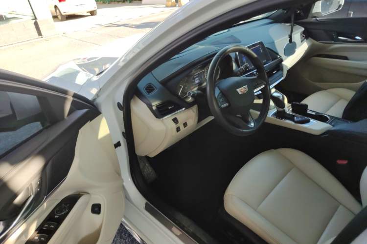 Used Cadillac CT4 2020 28T Fashion Edition
