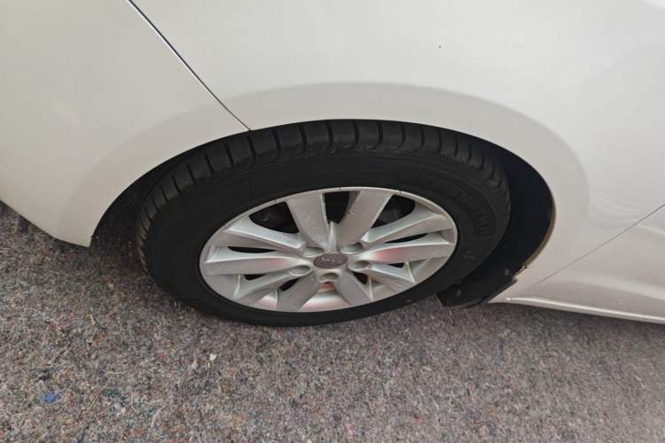 Used Kia K3 2015 1.6L Automatic GLS
