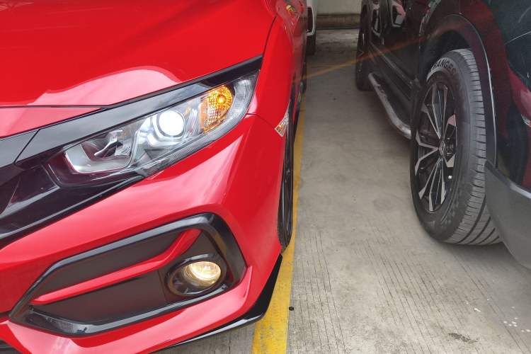 Used Honda Civic 2021 HATCHBACK 220TURBO CVT New Trendsetter
