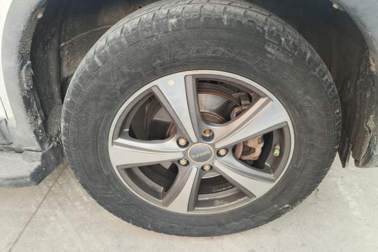 Used Haval H6 2015 Revised Version Sport Edition 1.5T Manual Transmission Two-Wheel Drive Elite Grade
