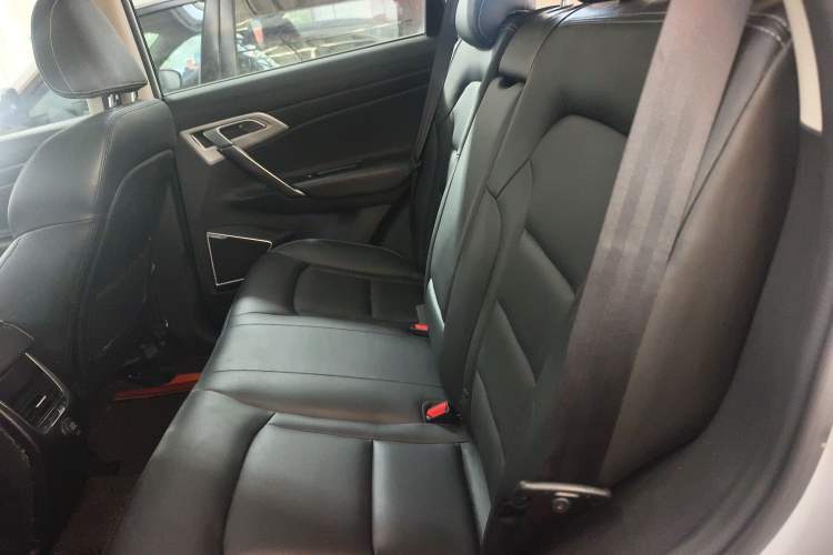 Used Geely Auto Emgrand X7 Sport 2016 1.8TD Automatic Smart Connectivity Version
