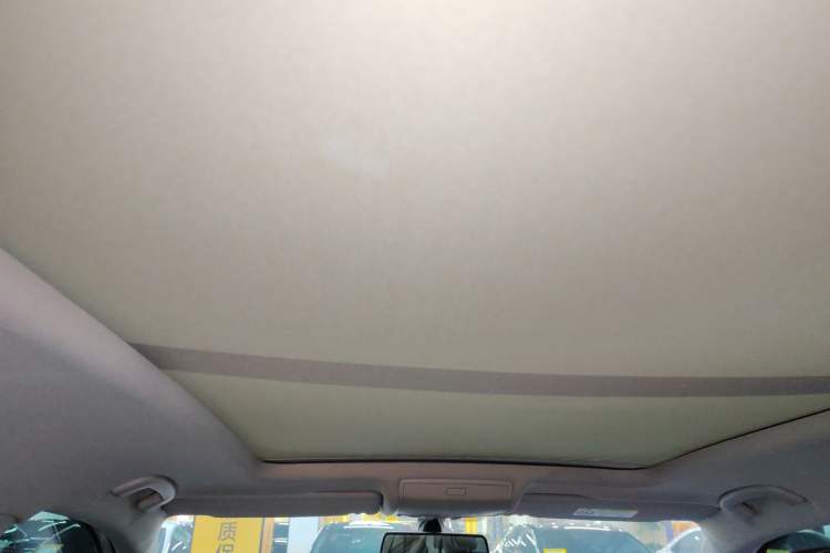 Used Volkswagen Tiguan L 2019 330TSI Automatic Two-Wheel Drive Panoramic Comfort Edition China VI Standard