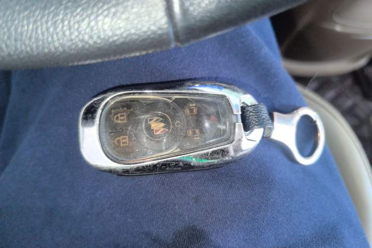 Used Buick GL8 2020 ES Land Cruiser 653T Luxury Edition