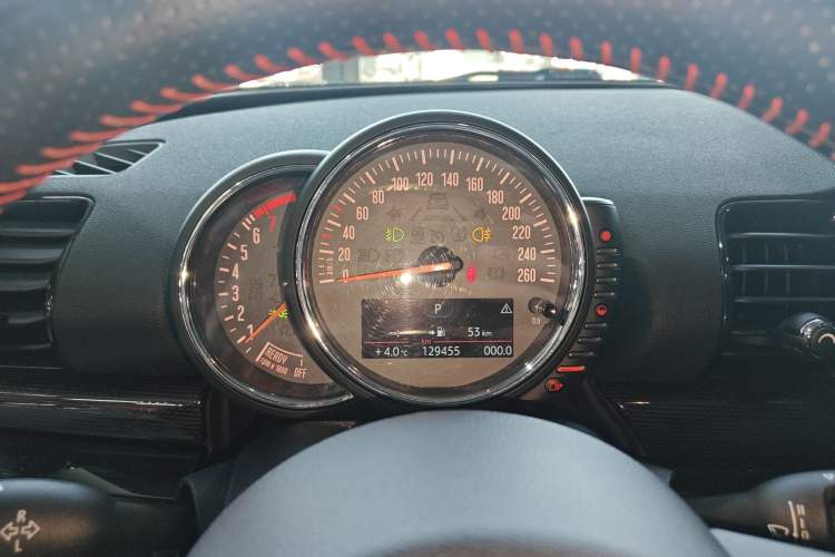 Used  Clubman 2016 Revised Version 2.0T COOPER S Connoisseur Edition
