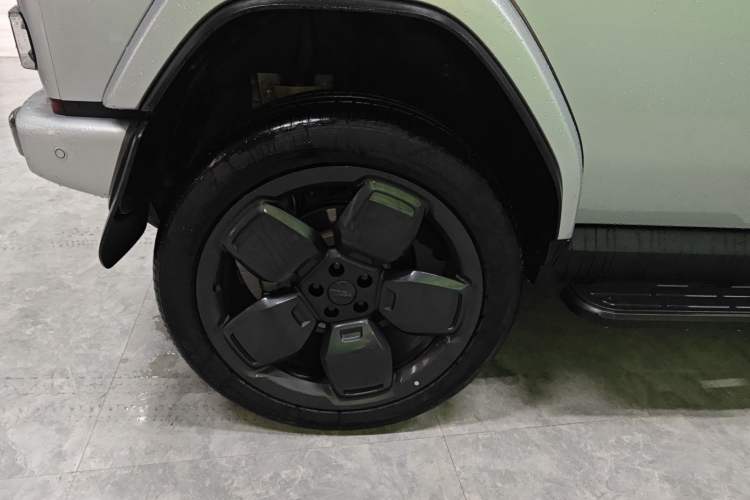 Used iCAR V23 2025 501 Four-Wheel Drive Intelligent Driving Version
